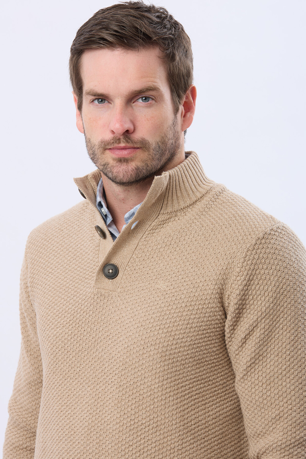 BUZO TEJIDO TEXTURADO Beige