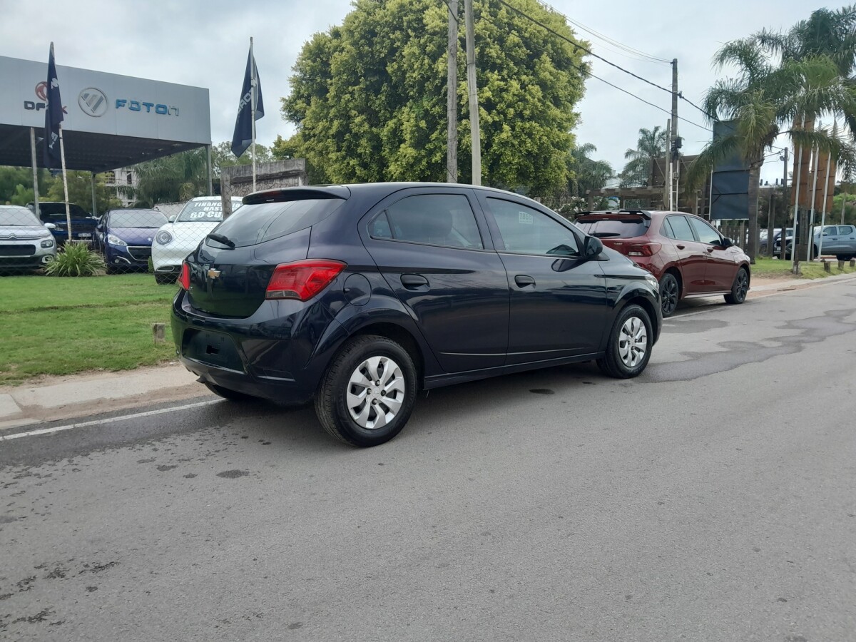 Chevrolet Joy 1.0 Extra Full | Permuta / Financia Chevrolet Joy 1.0 Extra Full | Permuta / Financia
