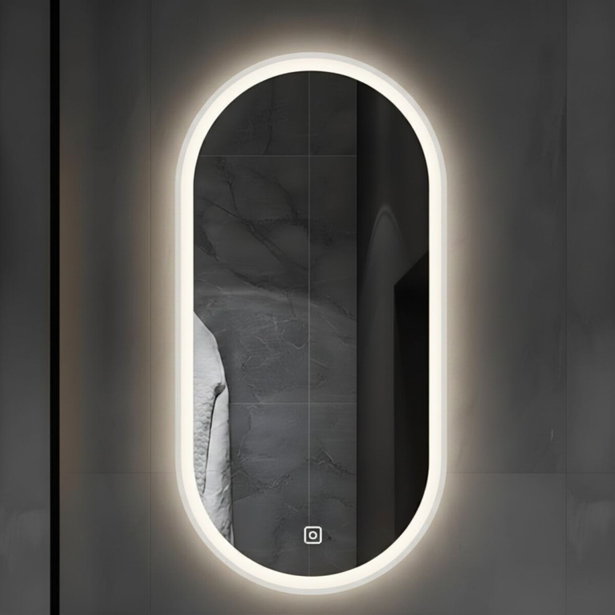Espejo Vertical Lumax Moddy Marco Ovalado y Luz Led 50x70cm - Blanco 