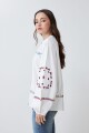 Camisa romántica con bordados florales blanco