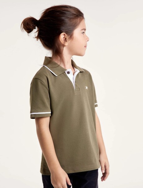 CAMISA DE CUELLO CON ESTAMPADO VERDE