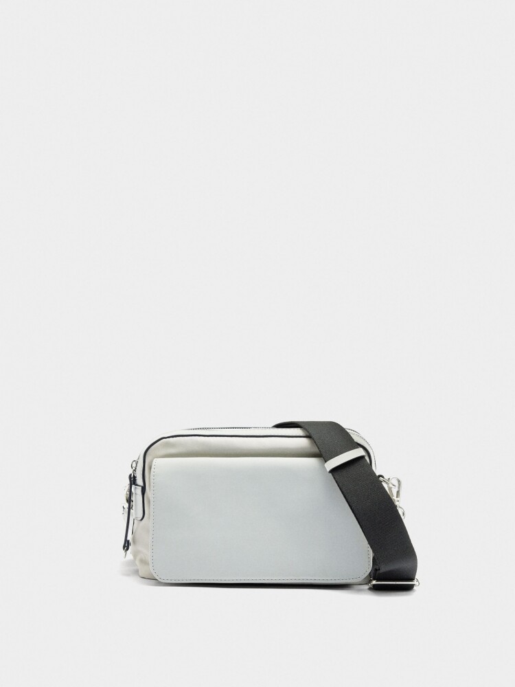 Bolso Bandolera De Nylon Con Solapa blanco