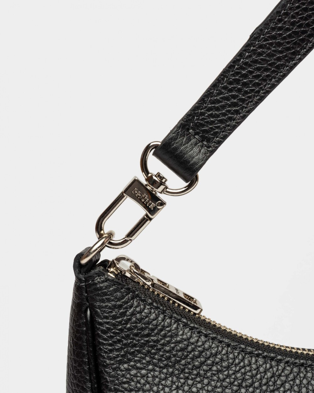 Bandolera Venice en cuero graneado Negro