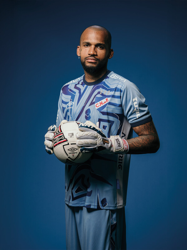 CAMISETA GOLERO OFICIAL<br /> 2025 Nacional Oficial Hombre S79