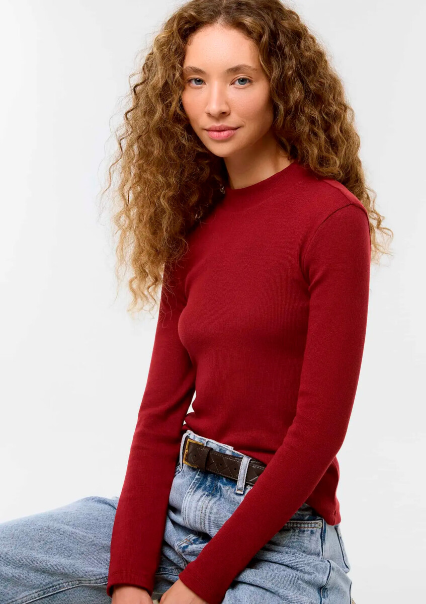 BLUSA DE CUELLO ALTO ACANALADO - ROJO 