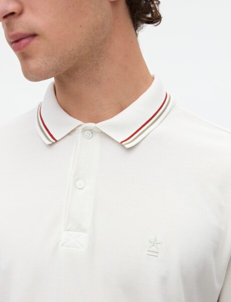 Remera polo Noa Crudo