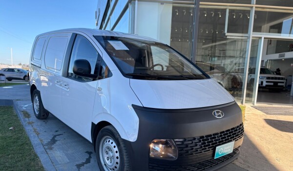 Hyundai H1 Staria Furgon 2.2 Diesel - 2023 Hyundai H1 Staria Furgon 2.2 Diesel - 2023