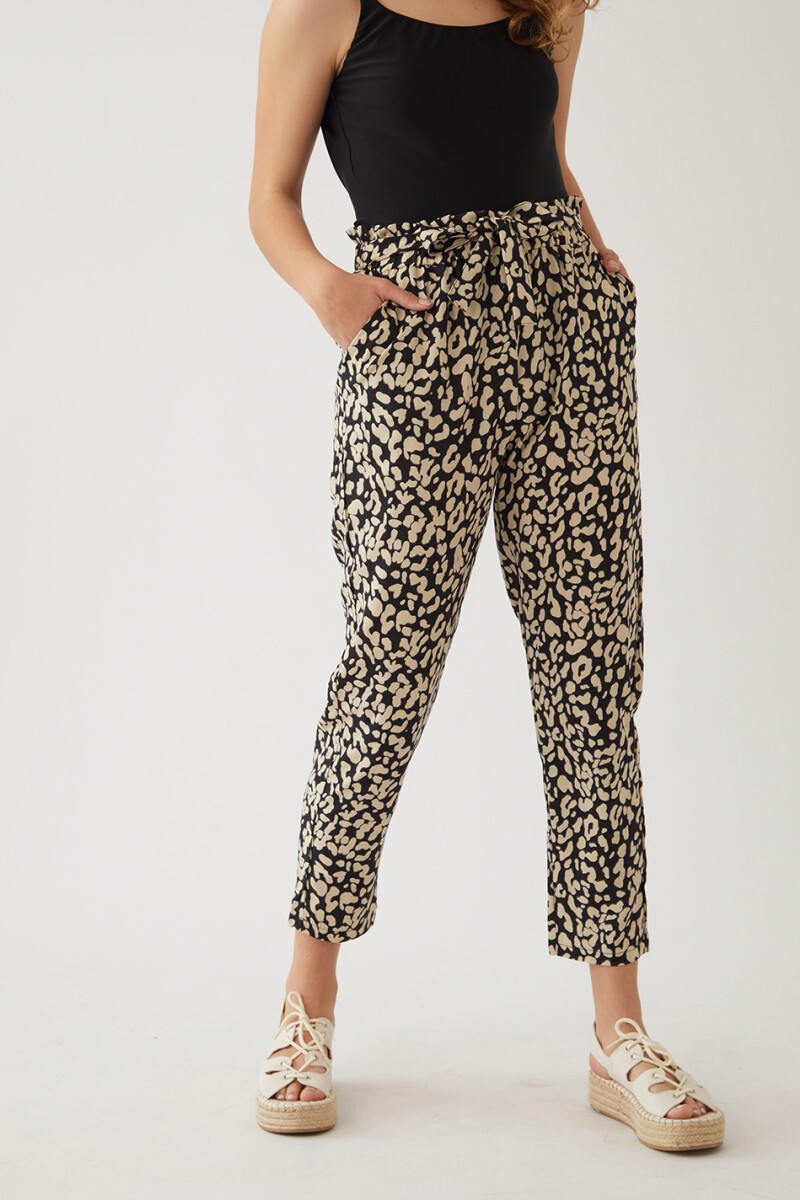 Pantalón floresta estampado Felino