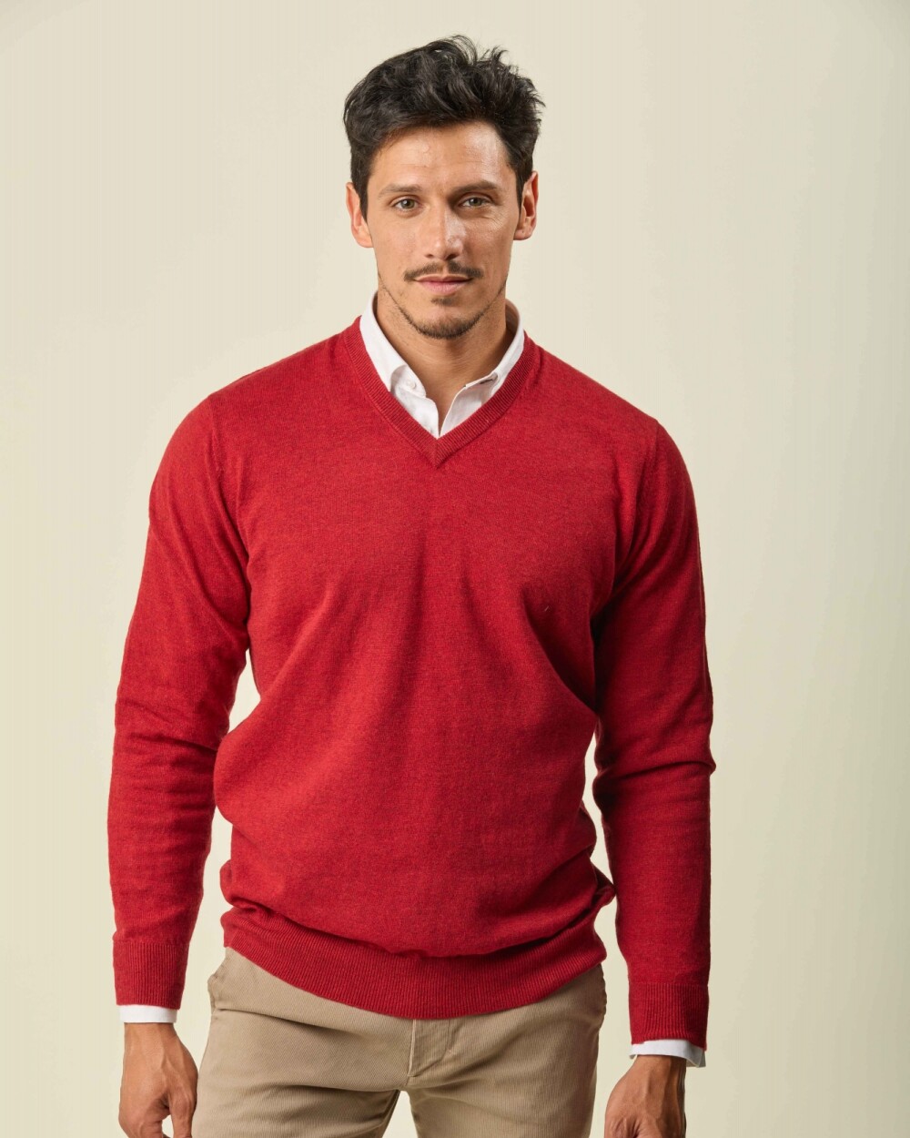 Buzo Lambswool Escote V Rojo