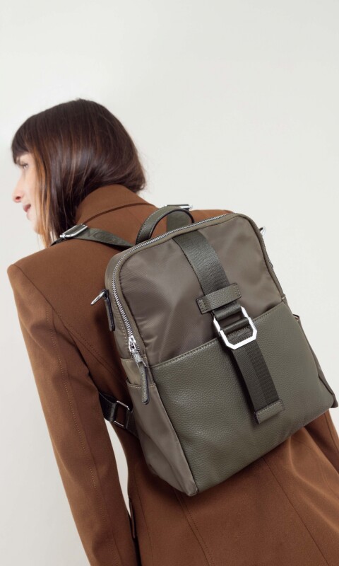 MOCHILA AMBI VERDE MILITAR