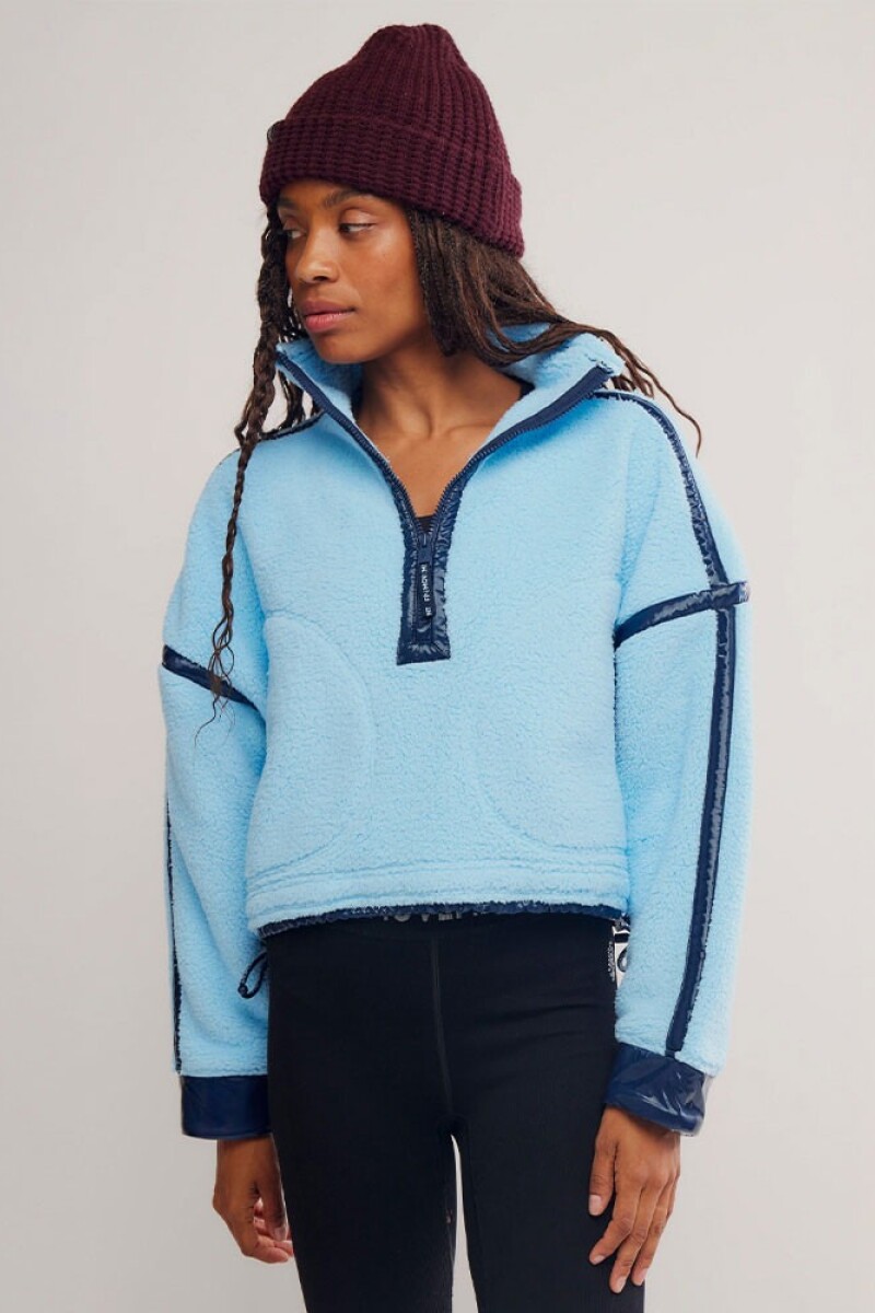 BUZO MOUNTAIN Celeste