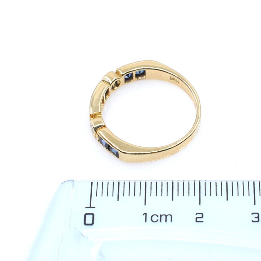 Anillo en oro 18k con zafiros azules carré y 2 brillantes Anillo en oro 18k con zafiros azules carré y 2 brillantes