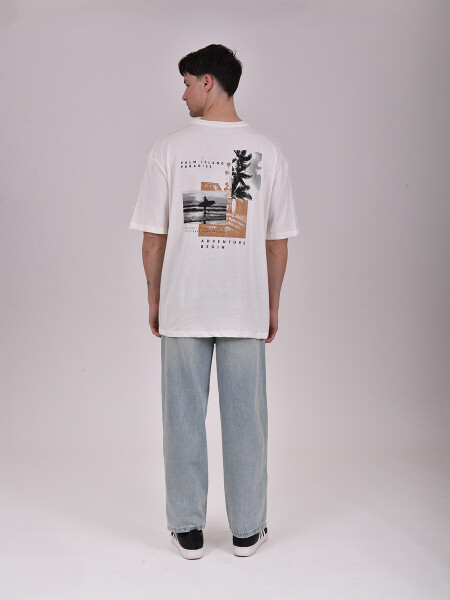 REMERA DEN PRINT OFF WHITE