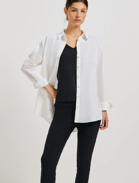 CAMISETA BÁSICA SLIM CUELLO EN V NEGRO