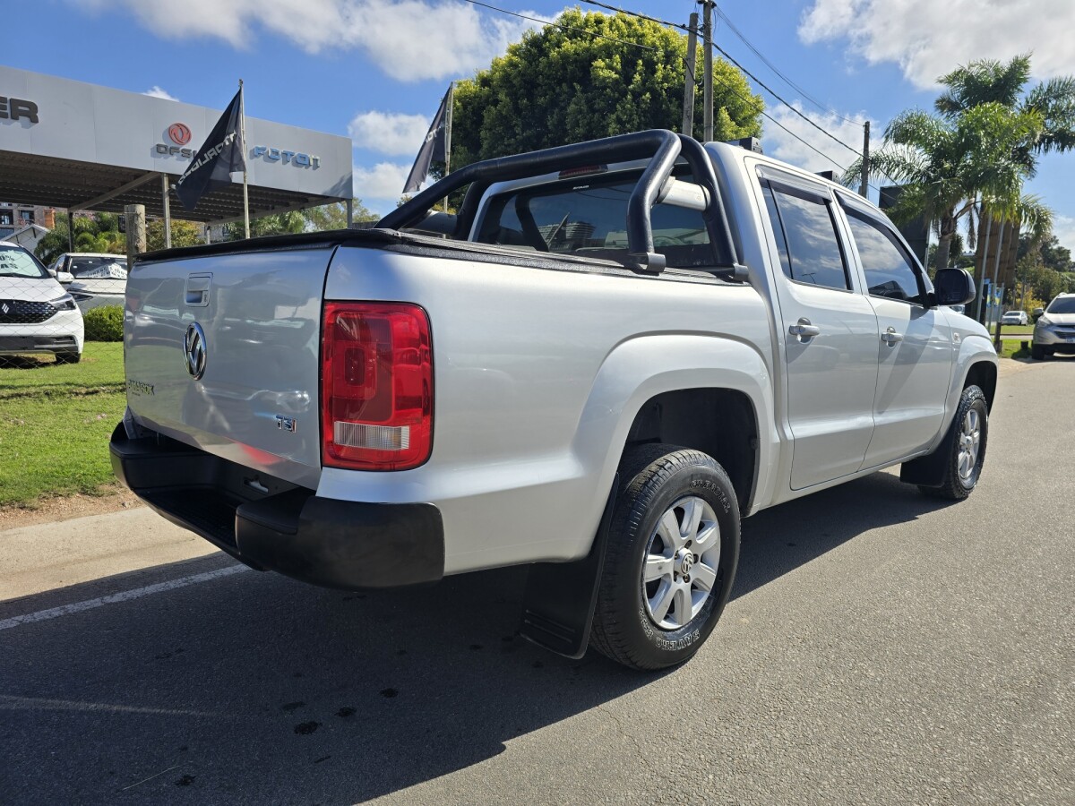 Volkswagen Amarok 2.0 EXCELENTE ESTADO! | Permuta / Financia Volkswagen Amarok 2.0 EXCELENTE ESTADO! | Permuta / Financia