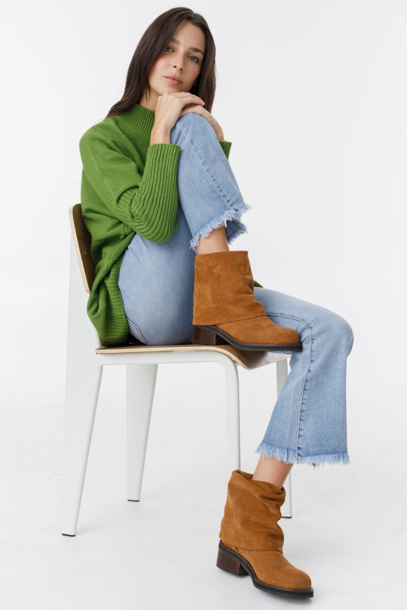 Bota Long Camel