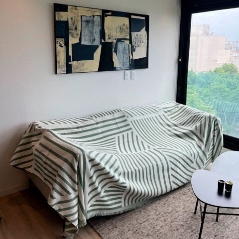 Manta para sillón y cama con diseños verde 130cm
