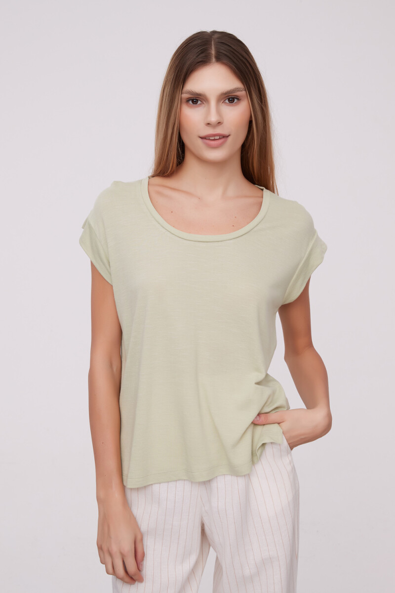 Remera Ailana - Verde Oliva Claro 