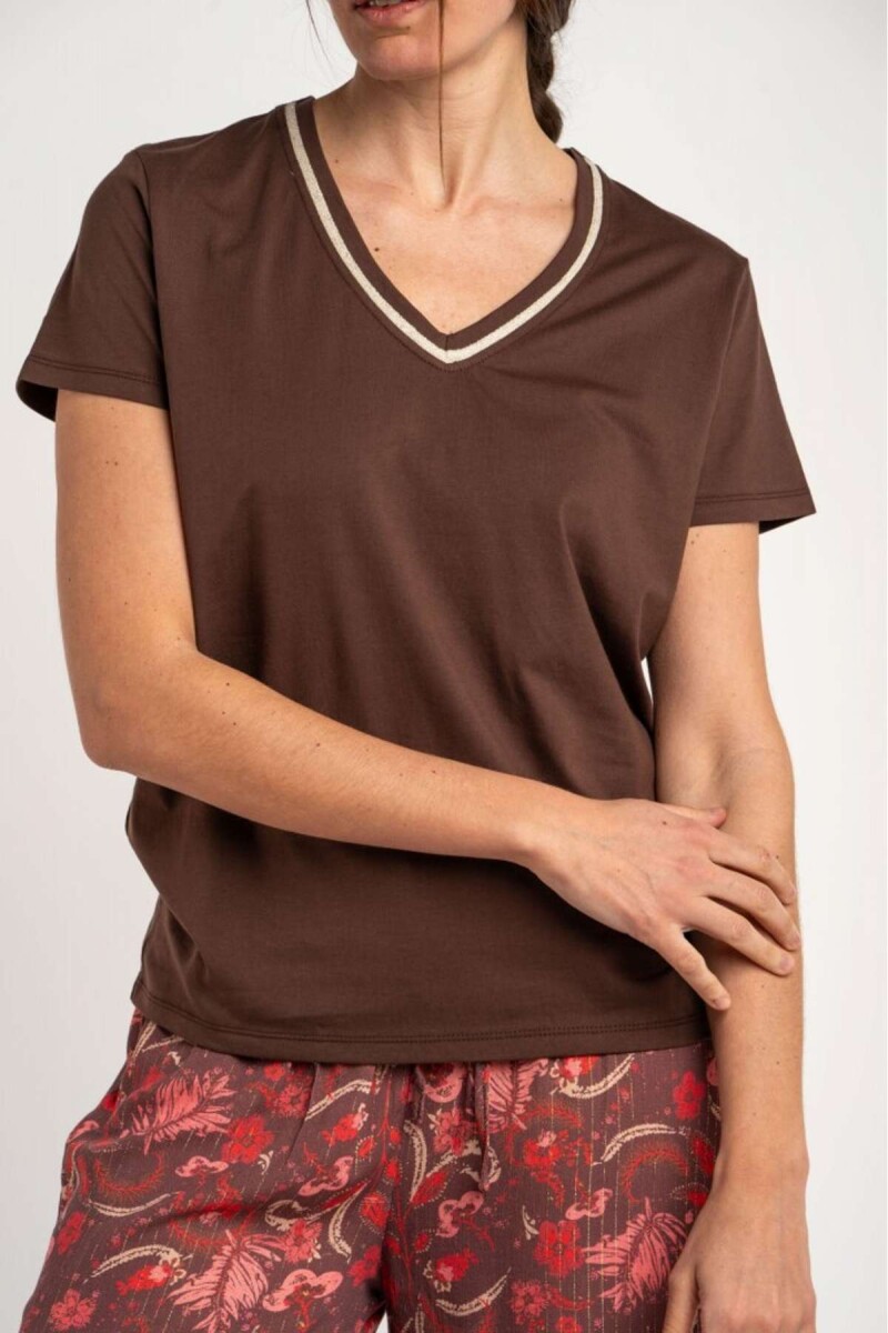 Remera Escote V Algodón - Chocolate 