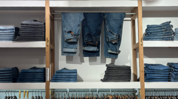 CARRASCO - Nuevo local en ROSTAND1556