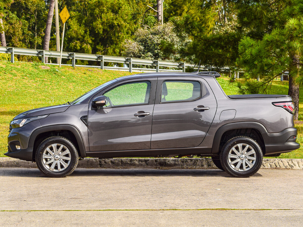 Fiat Strada Freedom Doble Cabina 1.4 | Permuta / Financia Fiat Strada Freedom Doble Cabina 1.4 | Permuta / Financia