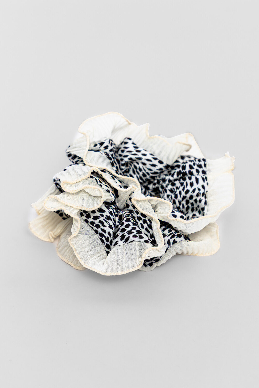 Broche Amaru Beige