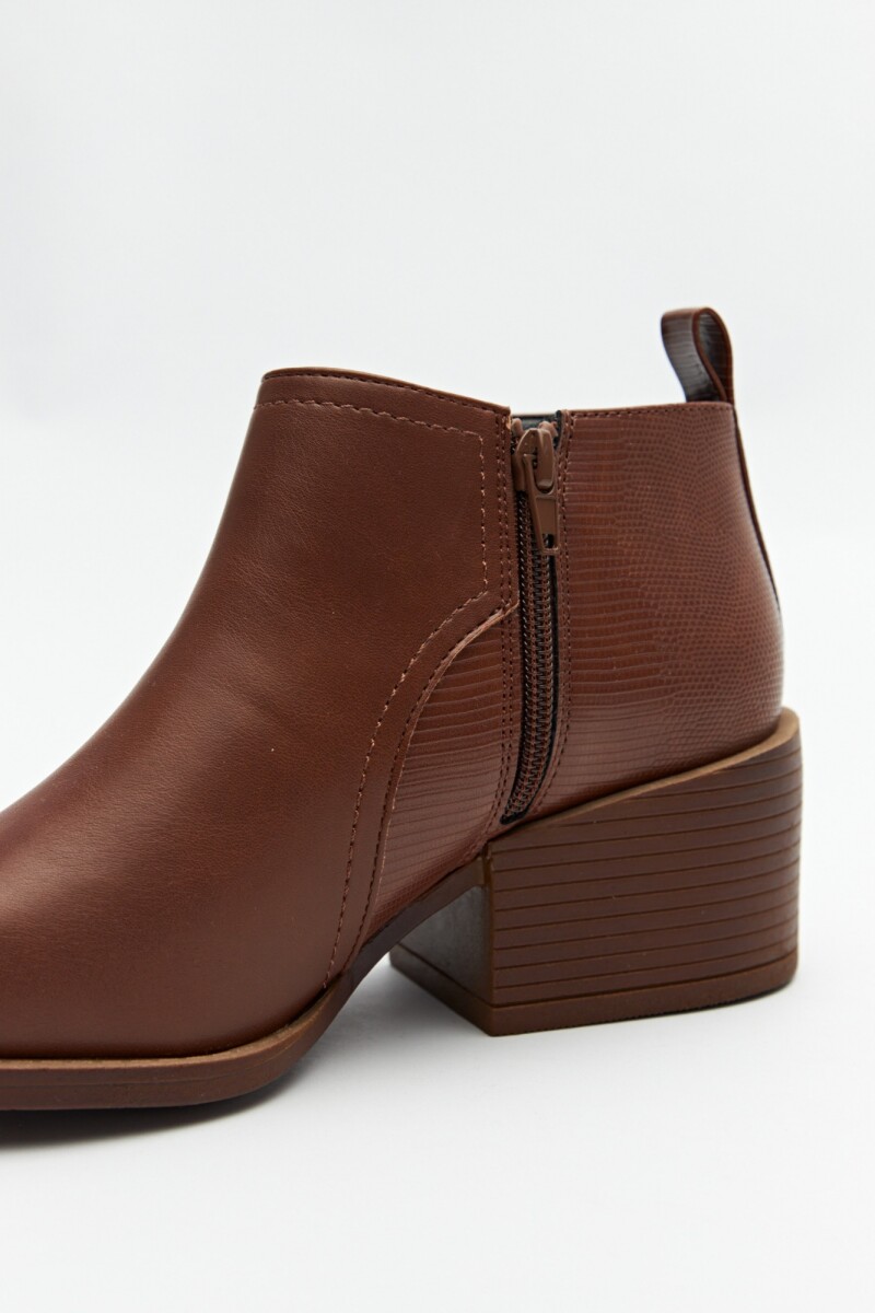 ZAPATO TROPOS Whisky