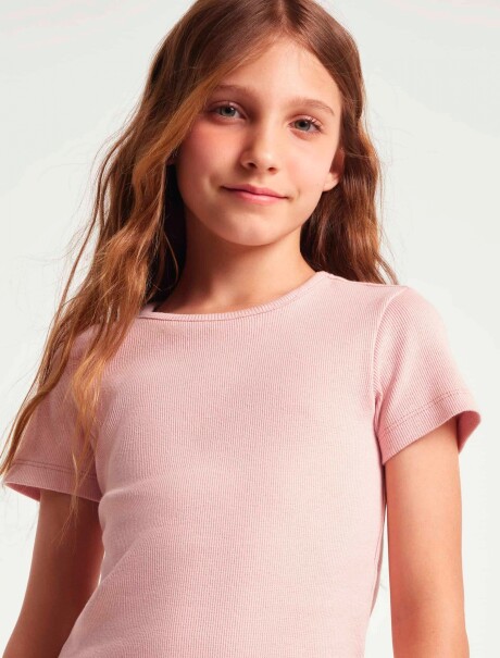 BLUSA CON BORDADO EN TELA ACANALADA ROSADO