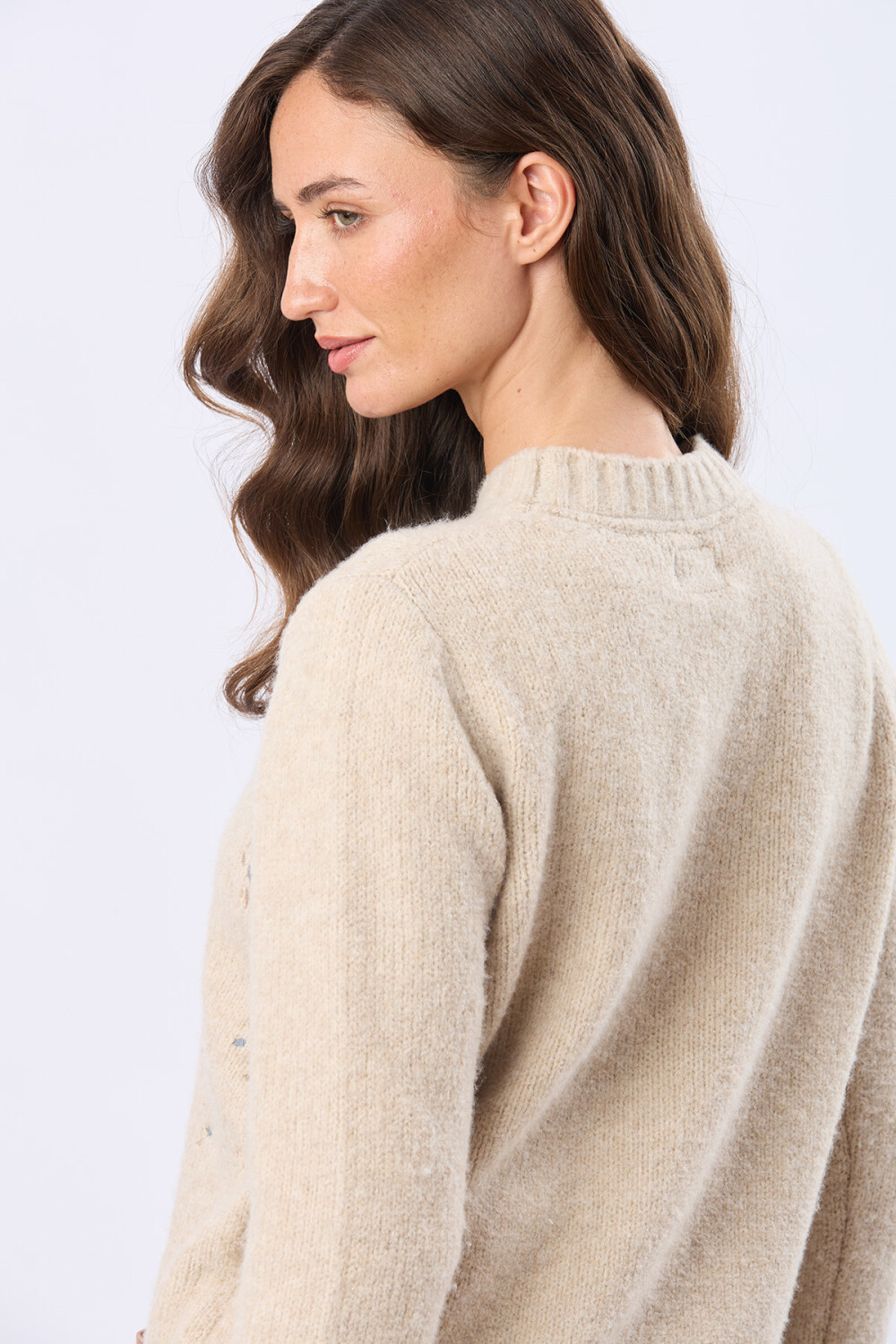 BUZO TEJIDO BORDADO Beige