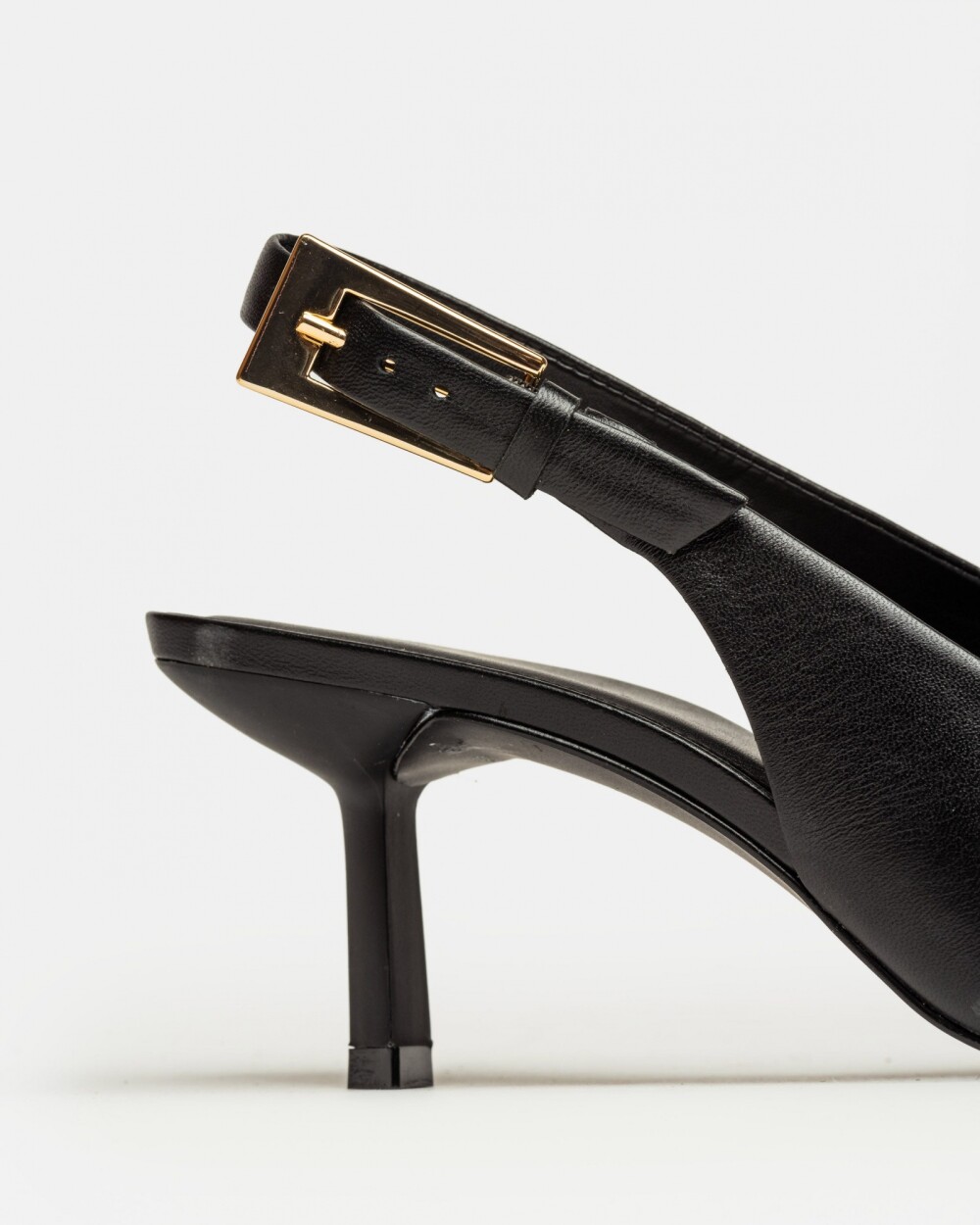 Stiletto Naomi en cuero liso Negro
