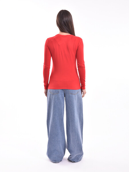 REMERA FLORA VARIANTE 2