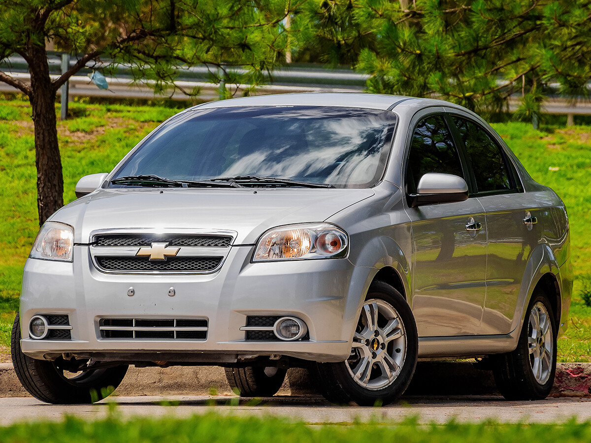 Chevrolet Aveo LT 1.6 Extra Full | Permuta / Financia Chevrolet Aveo LT 1.6 Extra Full | Permuta / Financia