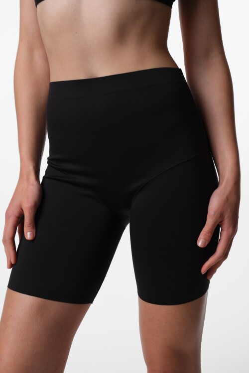 Short Slim Silk Negro