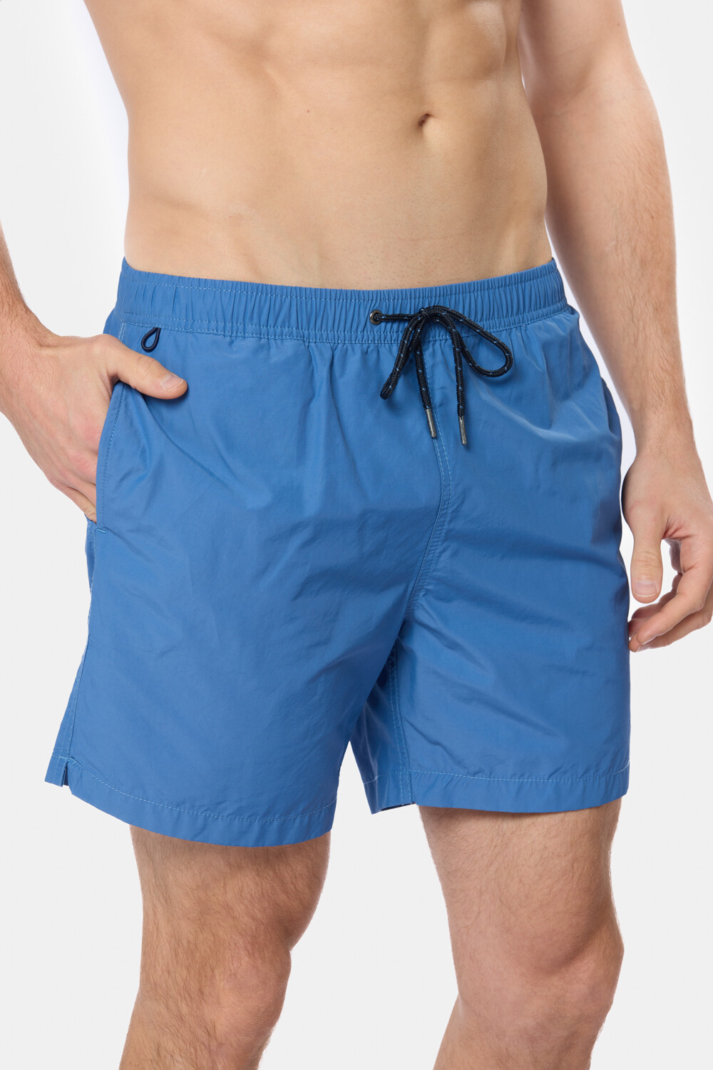 SHORT DE BAÑO LISO Celeste