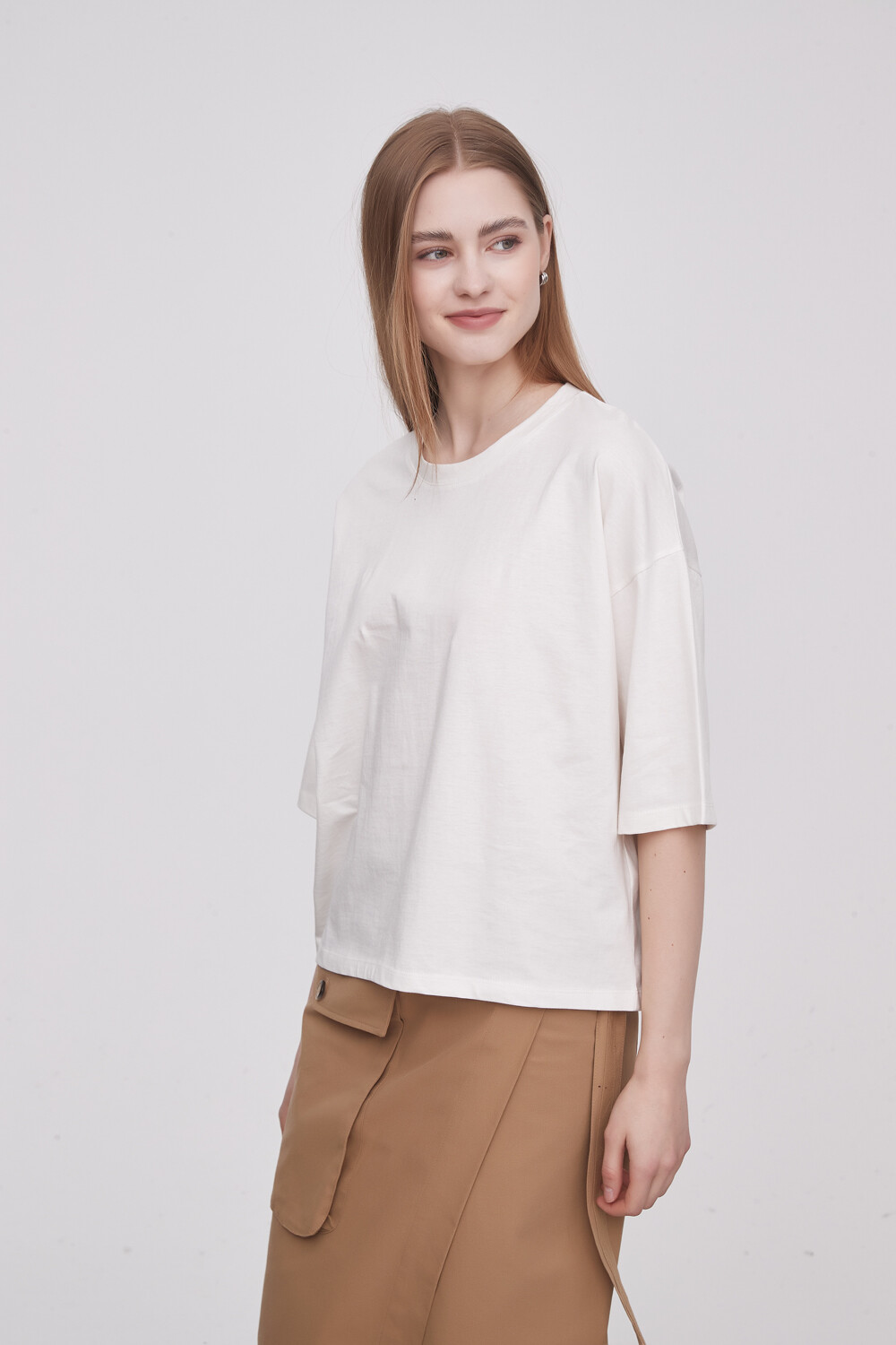 Remera Ahrnia Marfil / Off White