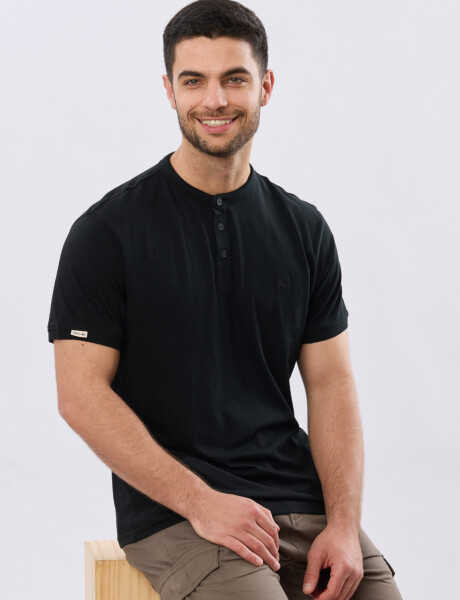 REMERA POLO CUELLO MAO Negro