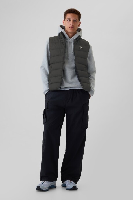 Chaleco Logo Gap Puffer Hombre True Black V2