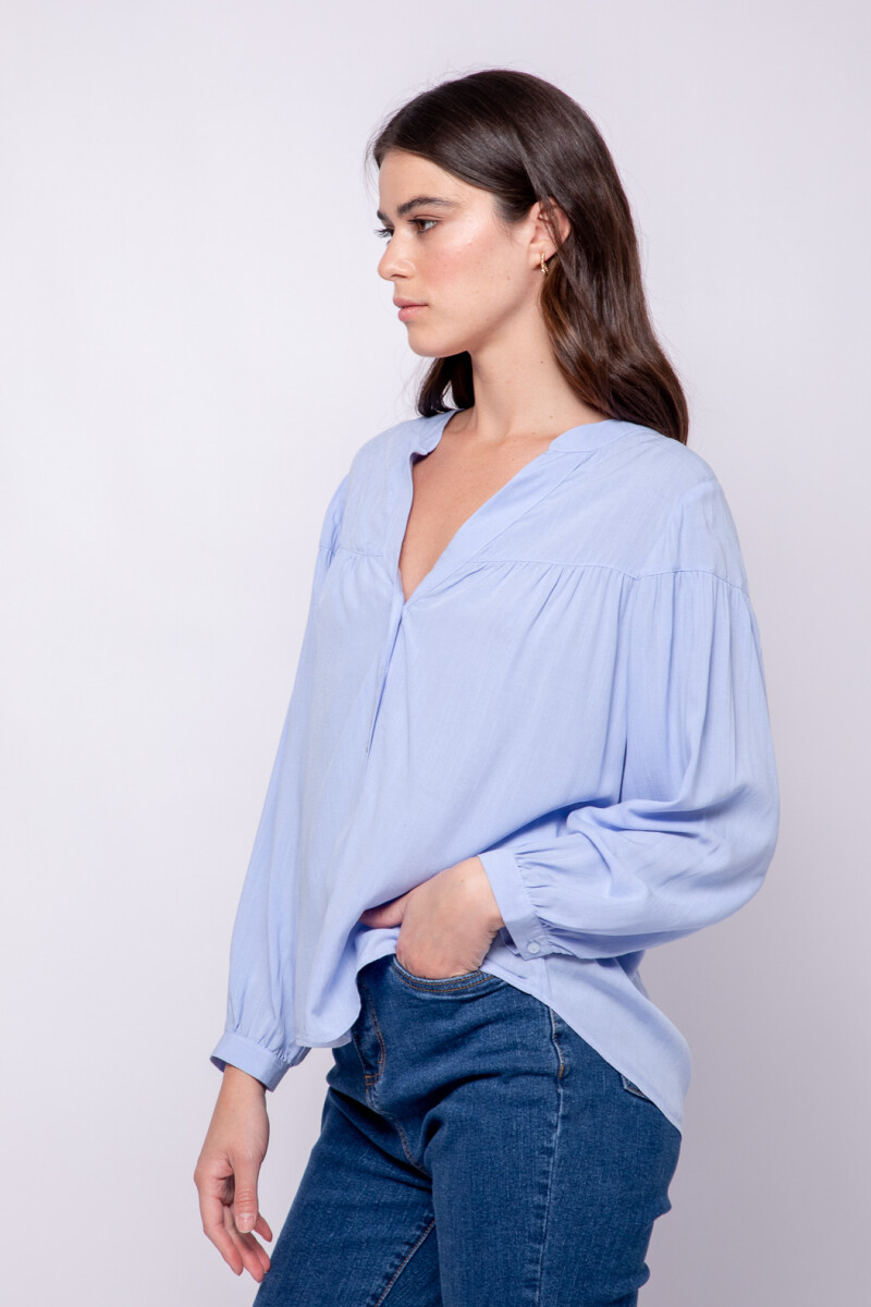 CAMISA AITANA Celeste