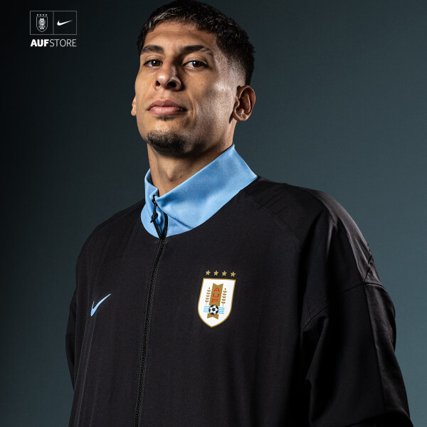 Campera de Uruguay Nike 2025 Campera de Uruguay Nike 2025