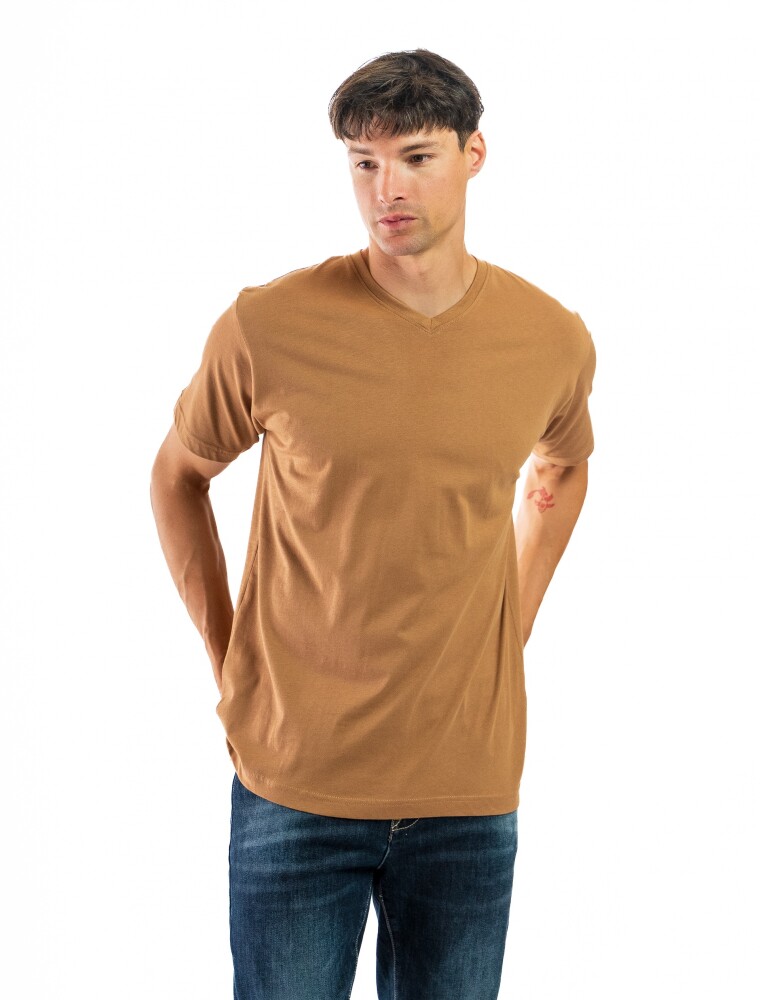 Remera Escote V Tostado