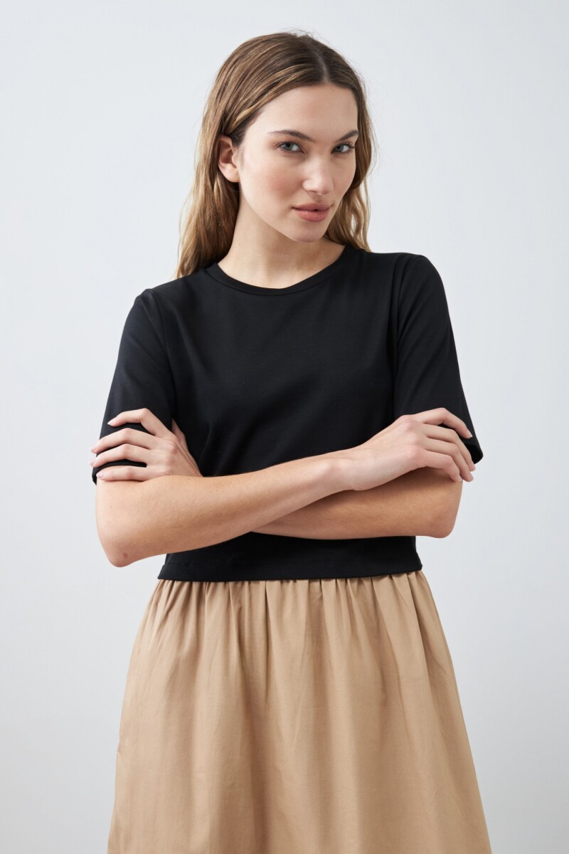 Vestido bicolor manga corta negro