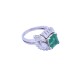 Anillo oro 18 k con esmeralda central brillantes navette y baguette. Anillo oro 18 k con esmeralda central brillantes navette y baguette.