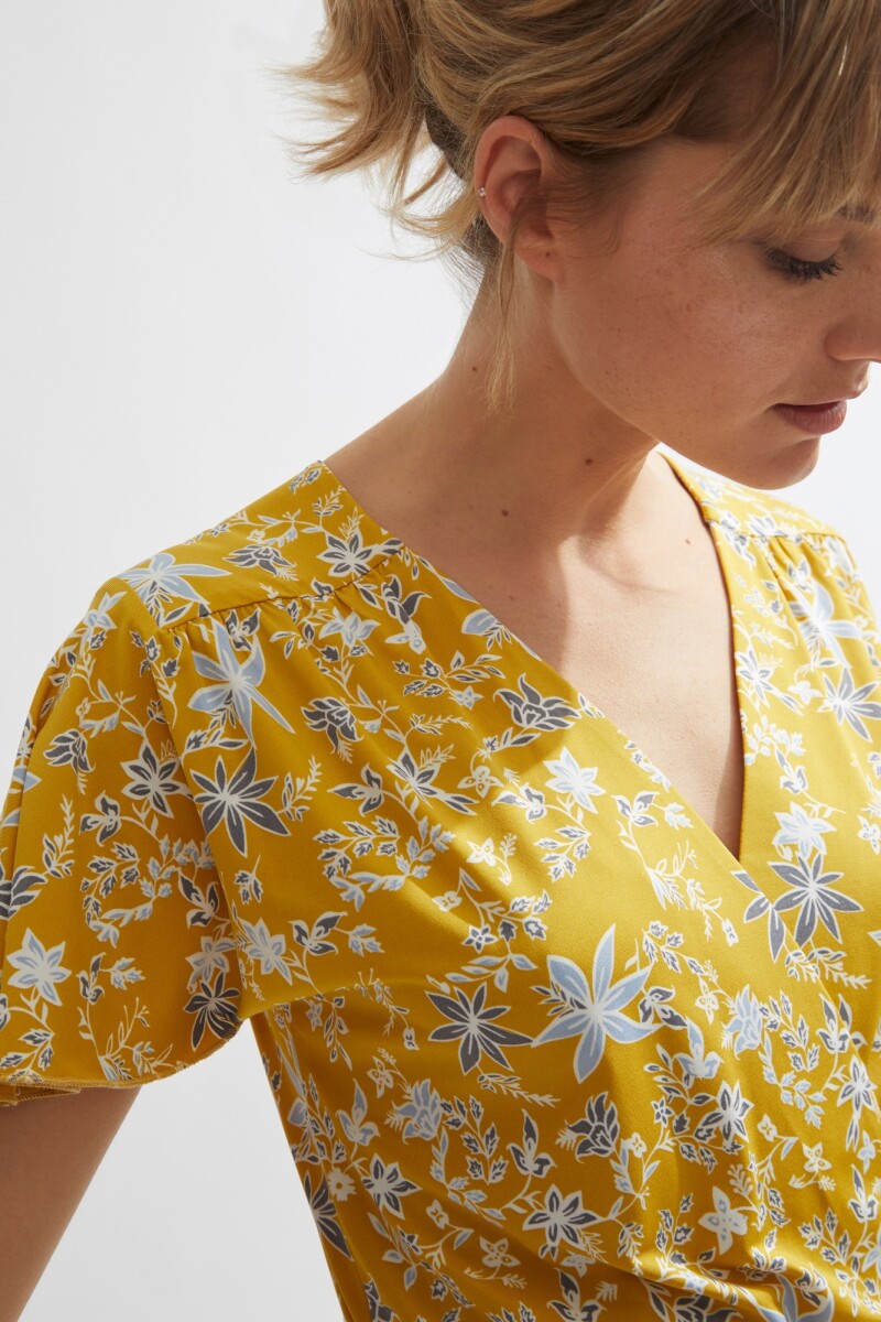 Vestido midi estampado ocre