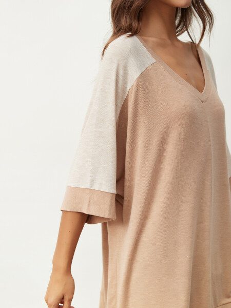 REMERA LEONOR BEIGE