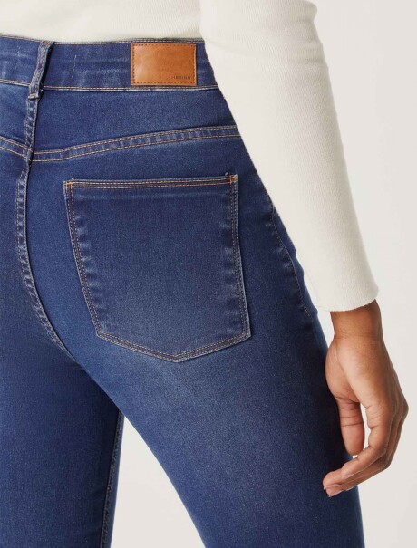 PANTALÓN DE JEAN CINTURA MEDIA SKINNY AZUL