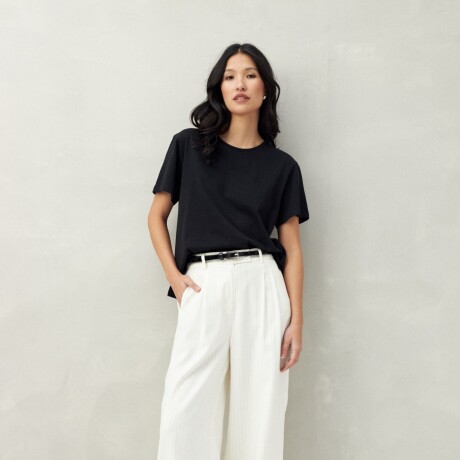 REMERA ORELIA Negro