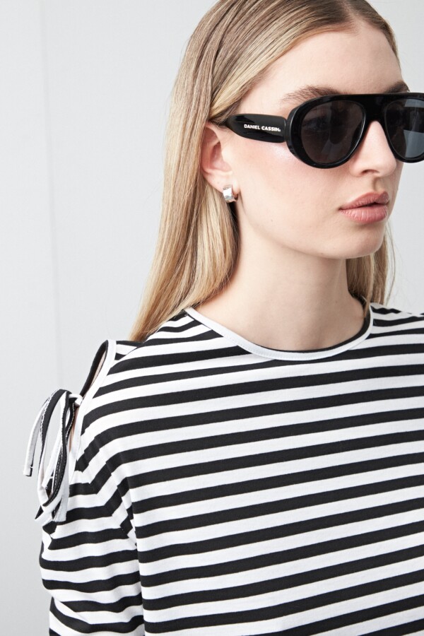 REMERA SENDAI Negro/Blanco