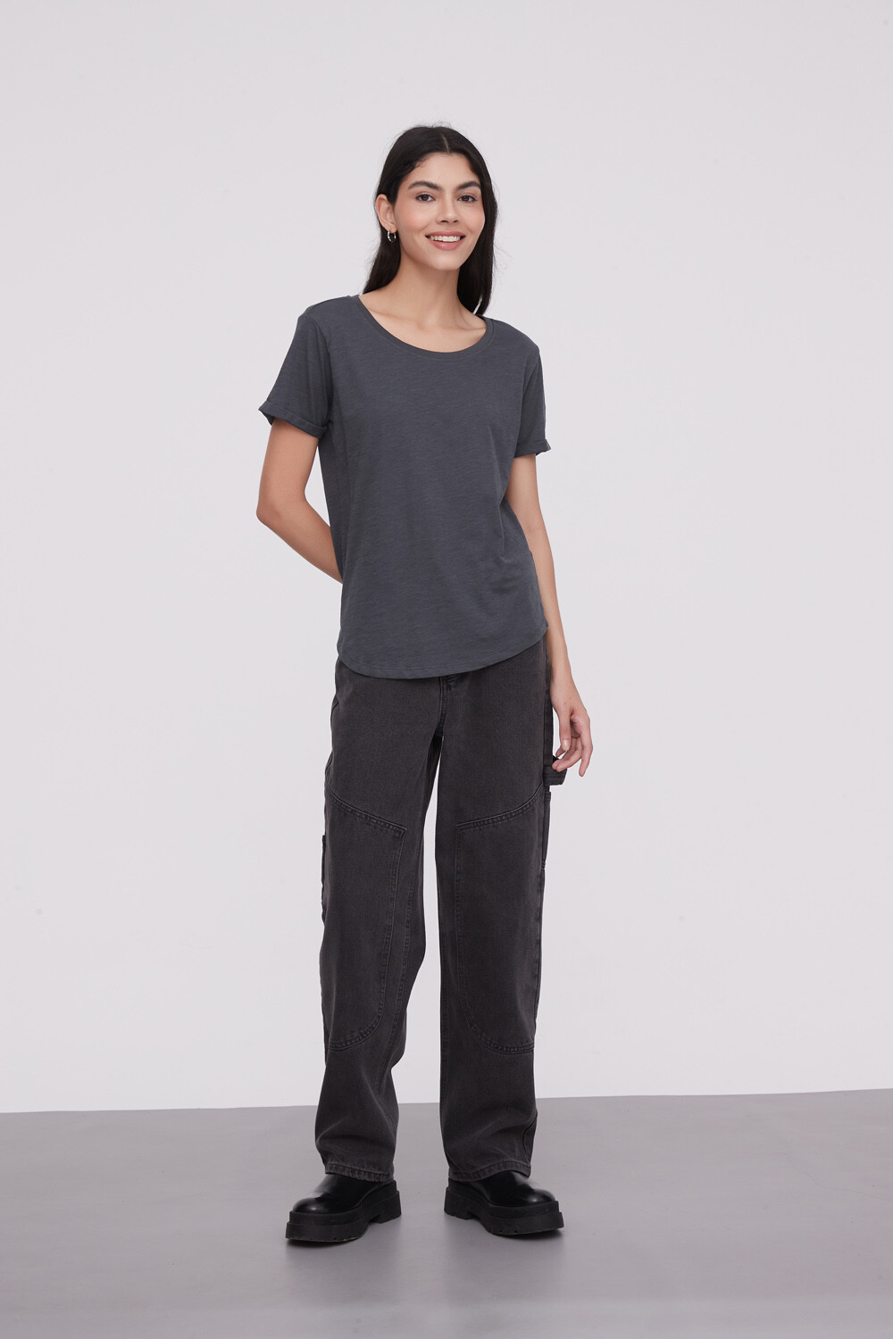 Remera Cordata Gris Topo