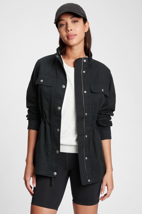 Campera Utility Mujer True Black