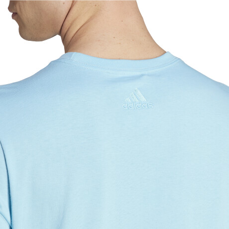 REMERA ESSENTIALS SINGLE JERSEY Light Blue